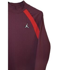 Air Jordan Womens Athletic Ribbed Shirt‎ Large Maroon Tight Fit Pullover